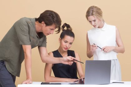blog-post-1 How to Do Payroll And Avoid Mistakes